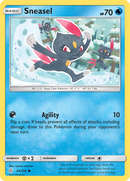 Sneasel (43/236) [Sun & Moon: Cosmic Eclipse] - The Mythic Store | 24h Order Processing
